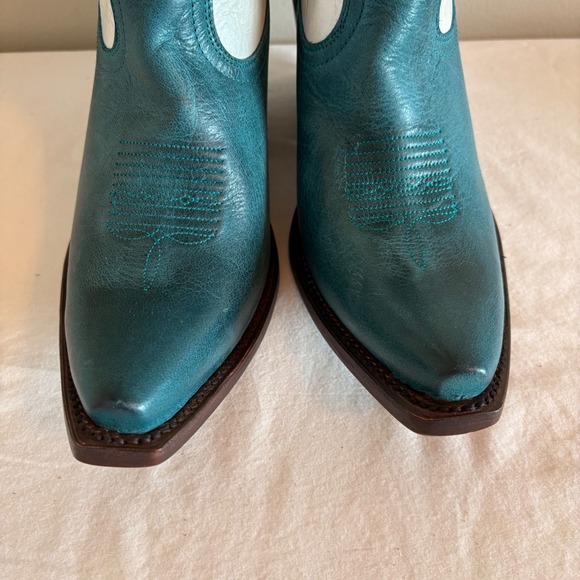 Ariat Womens Turquois Starlight Western Cowboy Boots Snip Toe Sz 8.5 NEW - Picture 3 of 11